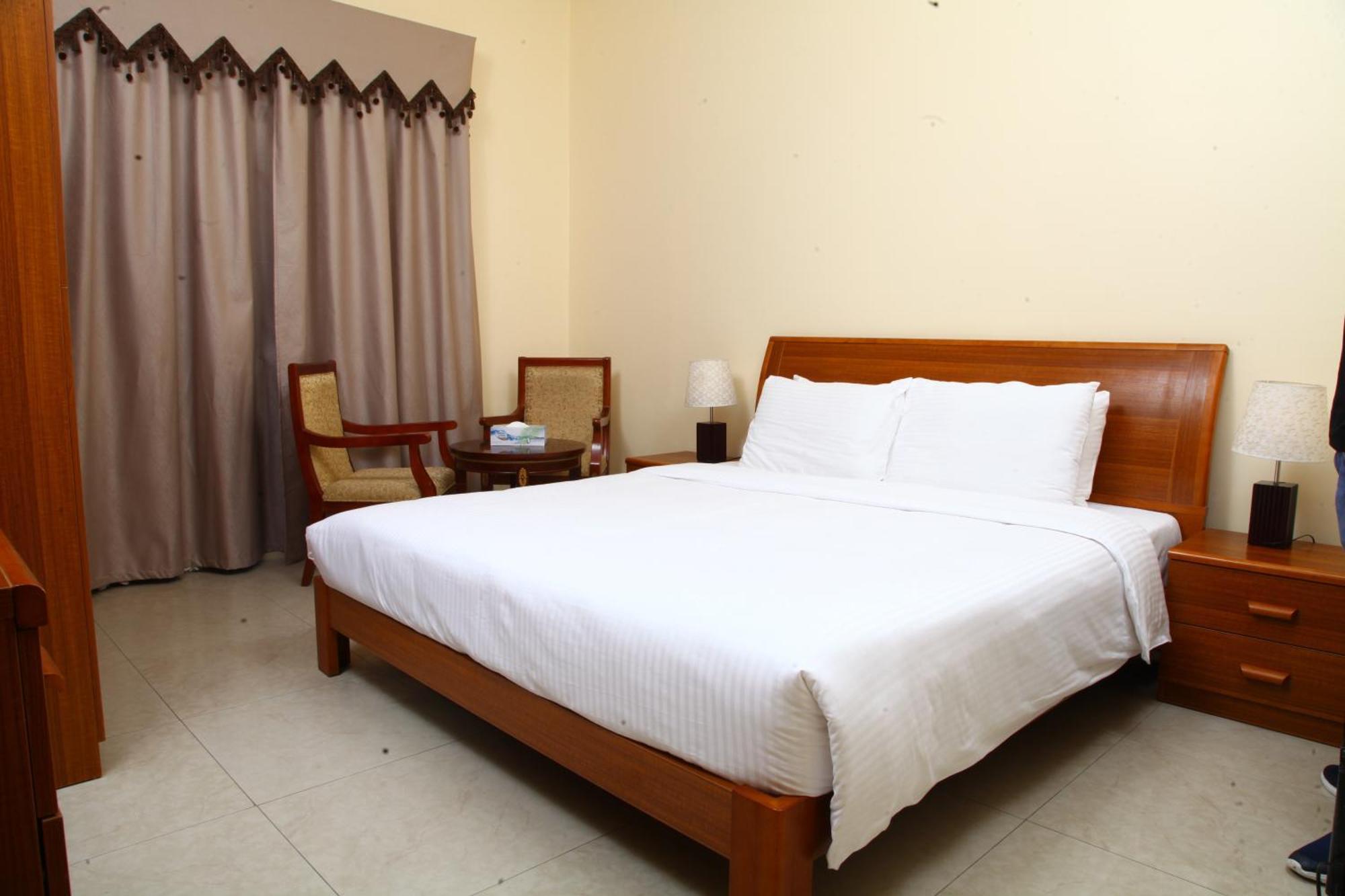 Dream Palace Hotel Аджман Екстериор снимка